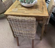 decorating unlimited showroom  