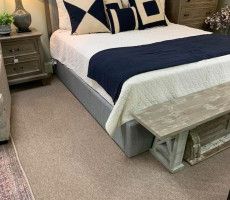 decorating unlimited showroom  